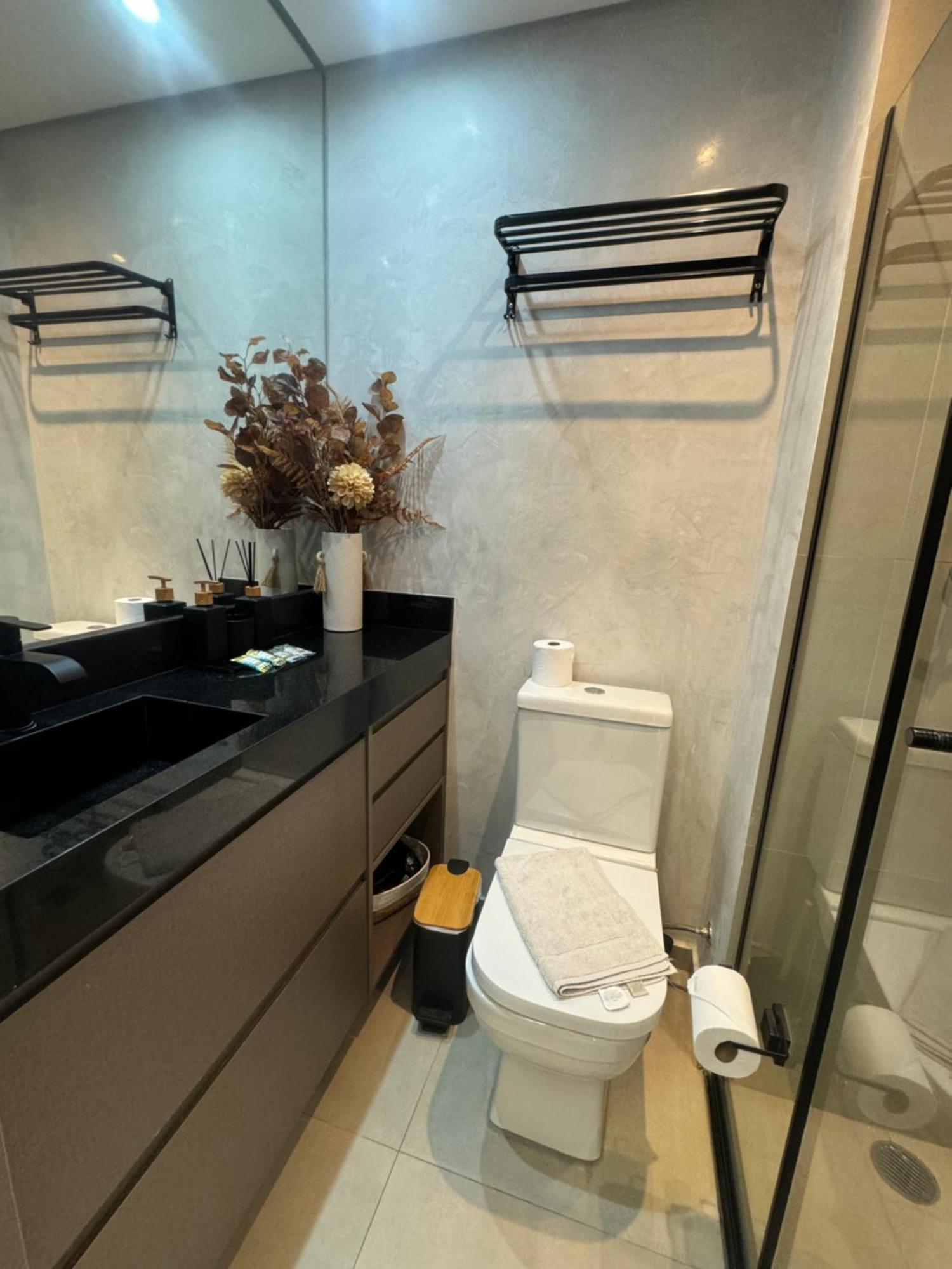 Apartamento Em Perdizes Proximo Ao Allianz Com Wi-fi 500mb, Garagem E Piscina No Rooftop *