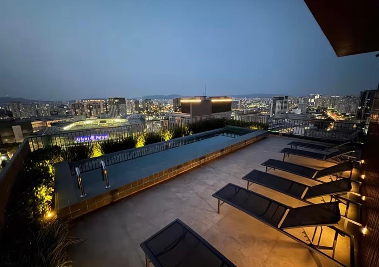Em Perdizes Proximo Ao Allianz Com Wi-fi 500mb, Garagem E Piscina No Rooftop * São Paulo